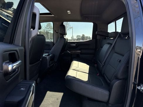 Used 2020 Chevrolet Silverado 1500 LT Trail Boss image 30