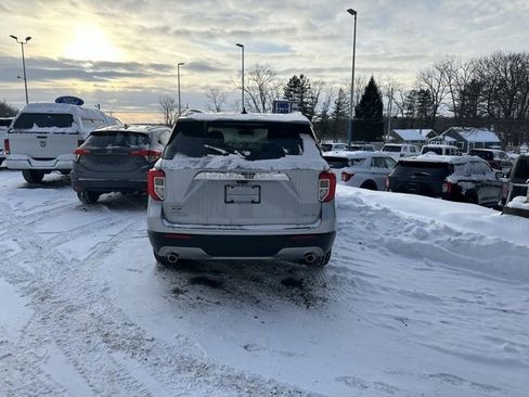 Used 2023 Ford Explorer Limited image 31