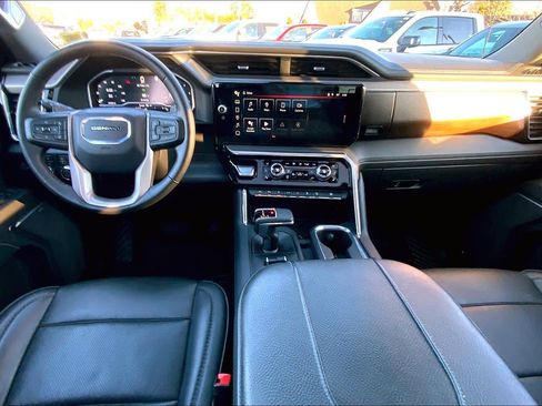 Used 2023 GMC Sierra 1500 Denali w/ Denali Reserve Package image 15