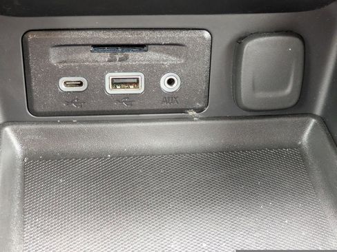 Used 2019 GMC Terrain SLT image 21