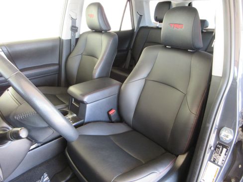Used 2024 Toyota 4Runner TRD Pro AWD/4WD image 33