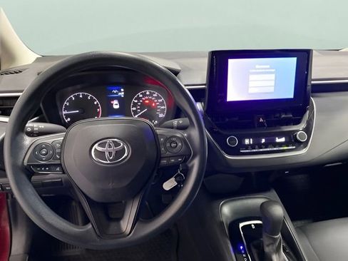 Used 2023 Toyota Corolla LE FWD image 13