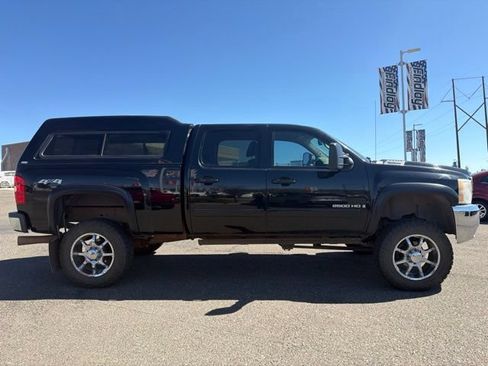 Used 2007 Chevrolet Silverado 2500 LTZ w/ Safety Package AWD/4WD image 4