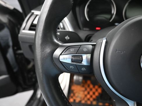 Used 2021 BMW M2 Competition w/ Executive Package image 7