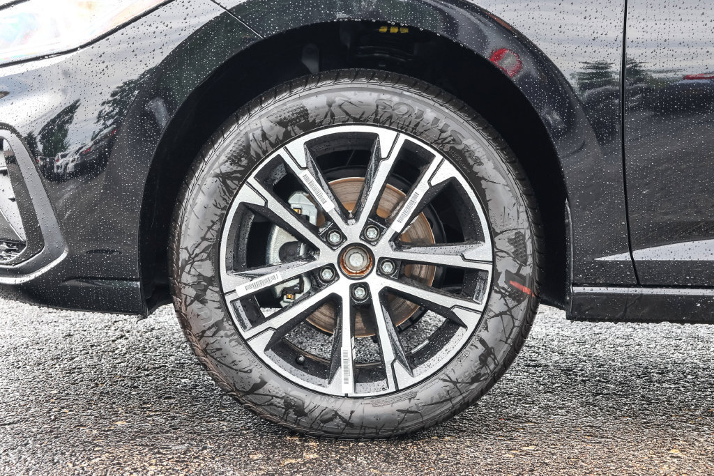 New 2026 Volkswagen Jetta Sport FWD image 19