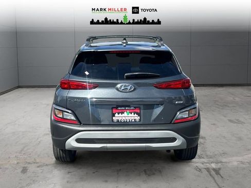 Used 2022 Hyundai Kona SEL image 4