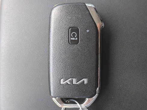 Used 2024 Kia Niro Wind image 34