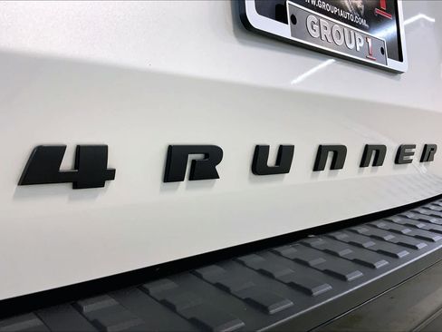 Used 2025 Toyota 4Runner TRD Sport AWD/4WD image 29