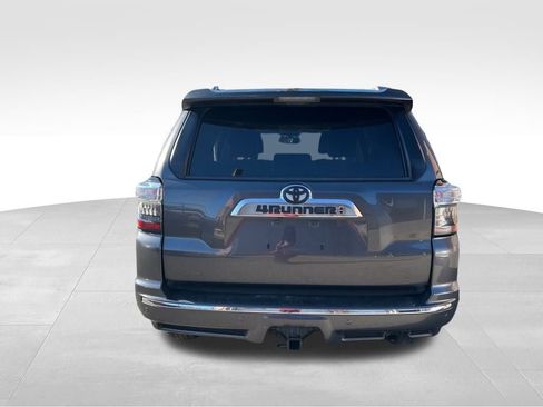 Used 2018 Toyota 4Runner Limited image 4
