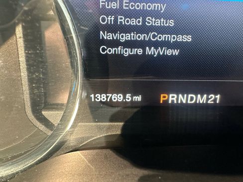 Used 2017 Ford F150 Lariat image 15