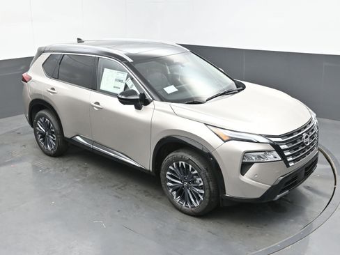 New 2026 Nissan Rogue Platinum w/ Platinum Premium Package image 30