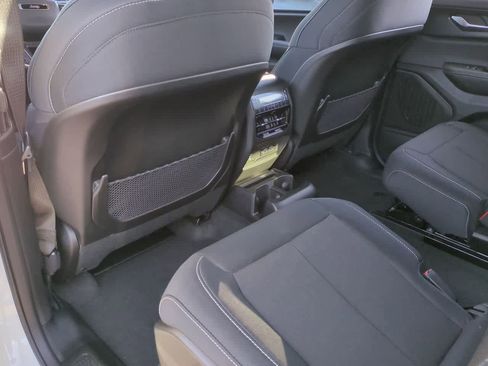 New 2025 Jeep Grand Cherokee L Laredo w/ Luxury Tech Group I image 19