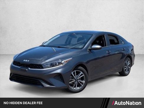 Used 2024 Kia Forte LXS FWD image 1