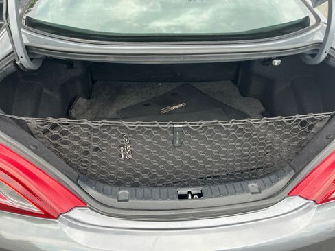 Used 2014 Hyundai Genesis 3.8 RWD image 12