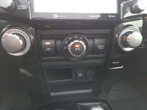 Used 2020 Toyota 4Runner TRD Off-Road Premium w/ Moonroof Package image 16