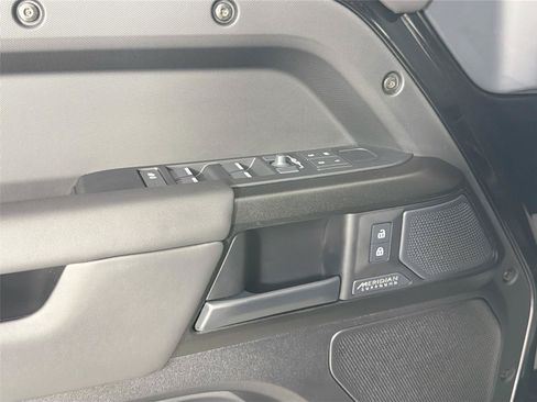 Certified 2026 Land Rover Defender 110 OCTA AWD/4WD image 17