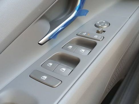 New 2026 Hyundai Elantra SE image 21