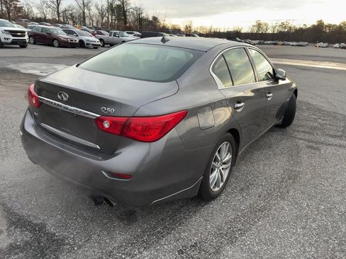 Used 2015 INFINITI Q50 2.0t w/ Moonroof Package image 2
