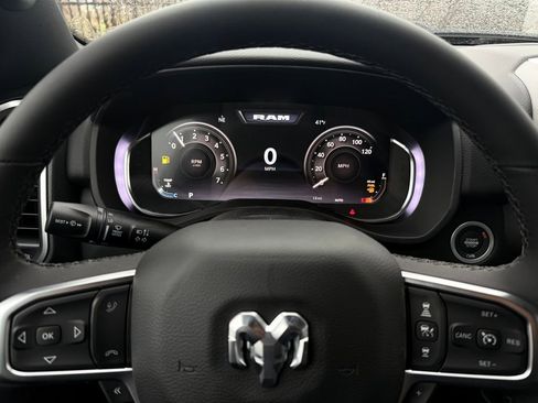 New 2026 RAM 1500 4x4 Crew Cab image 19