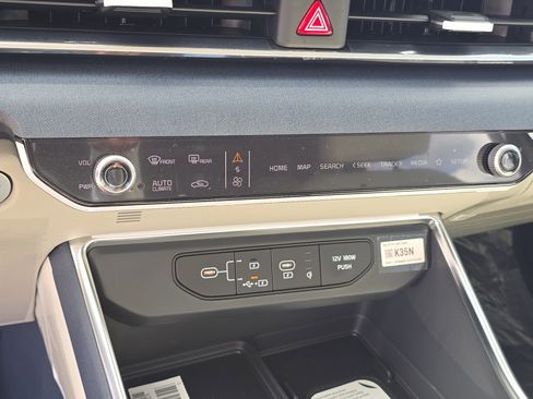 New 2026 Kia Carnival SX FWD image 26
