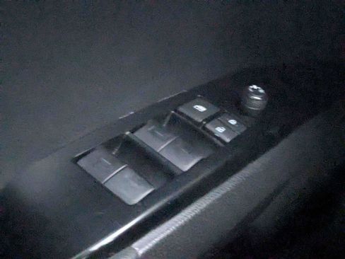 Used 2025 Toyota Camry LE w/ Convenience Package FWD image 12