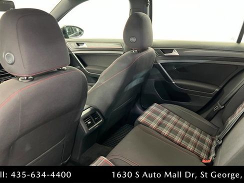 Used 2021 Volkswagen Golf 4-Door FWD image 19