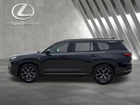 Certified 2026 Lexus TX 500h AWD w/ Technology Package image 1