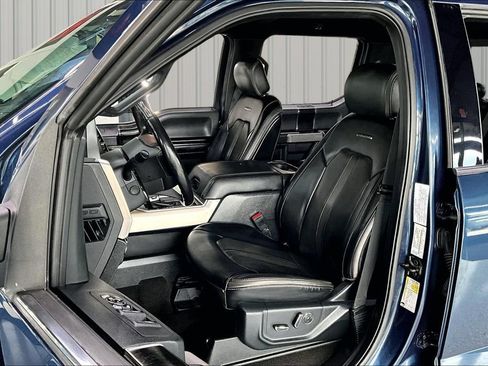 Used 2019 Ford F150 Platinum w/ Technology Package AWD/4WD image 21