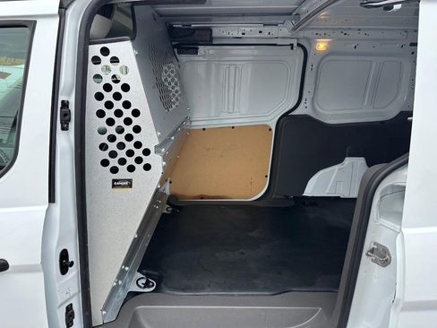 Used 2022 Ford Transit Connect XL image 20