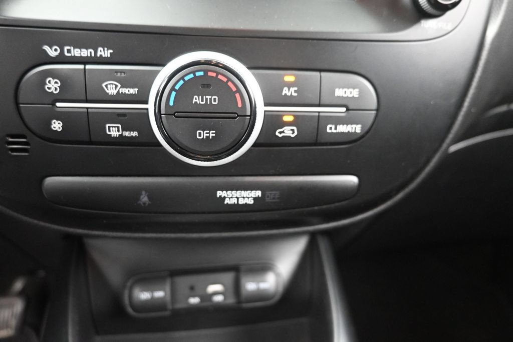 Used 2019 Kia Soul w/ Convenience Package FWD image 20