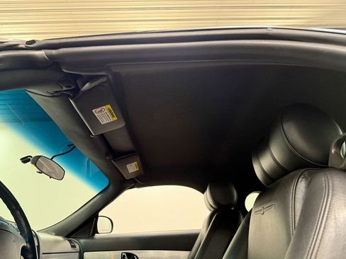 Used 2002 Ford Thunderbird image 49