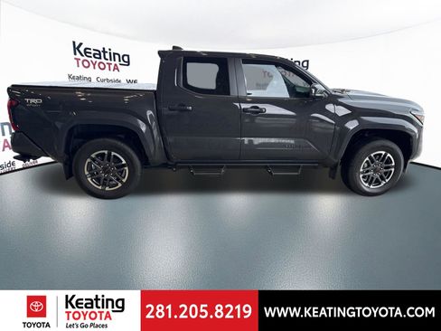 Used 2024 Toyota Tacoma TRD Sport image 8