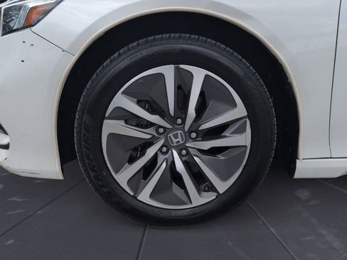 Used 2019 Honda Accord EX image 25