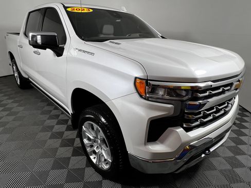 Used 2023 Chevrolet Silverado 1500 LTZ AWD/4WD image 3