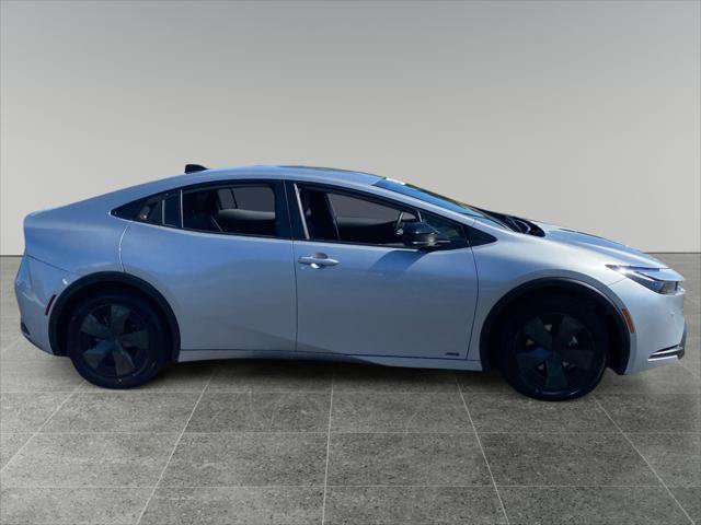 Certified 2026 Toyota Prius LE AWD/4WD image 6