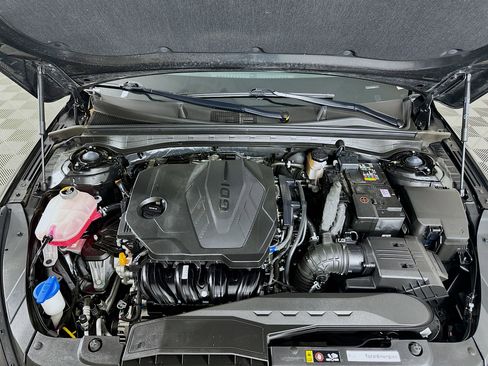 Used 2025 Kia K5 LXS FWD image 32