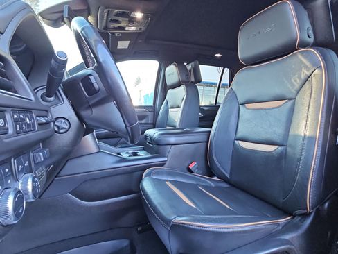 Used 2021 GMC Yukon AT4 w/ AT4 Premium Plus Package image 13