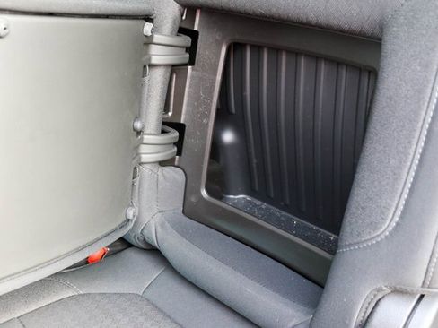 Used 2021 Chevrolet Silverado 1500 LT w/ Texas Edition Plus image 17