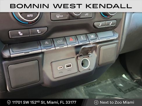 Used 2021 Chevrolet Silverado 1500 LT image 22