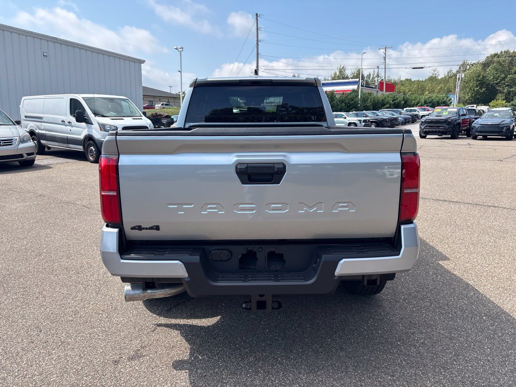 Used 2026 Toyota Tacoma TRD Sport AWD/4WD image 6