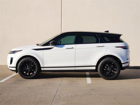 Used 2025 Land Rover Range Rover Evoque S image 4