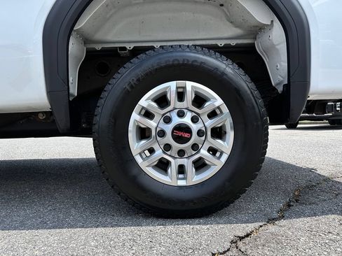 Used 2024 GMC Sierra 2500 Pro w/ 1SA Pro Safety Plus Package AWD/4WD image 40
