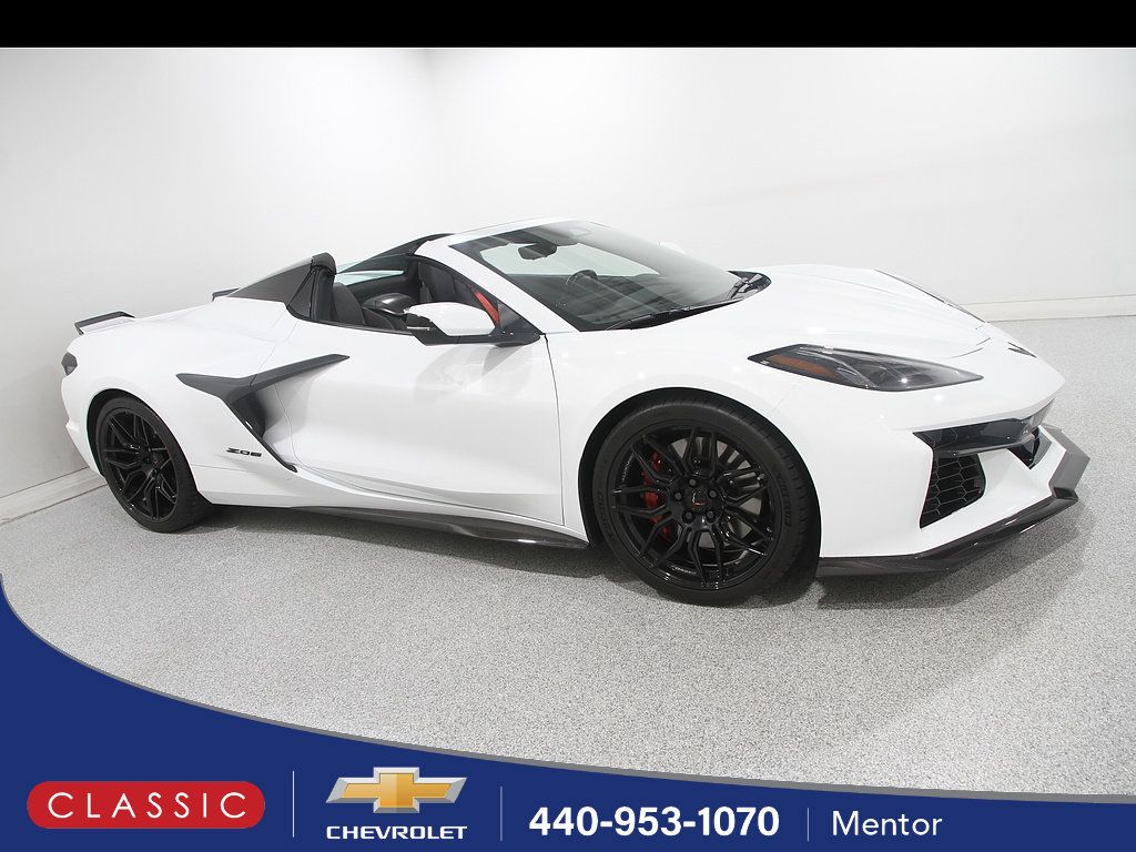 Used 2026 Chevrolet Corvette Z06 RWD image 1