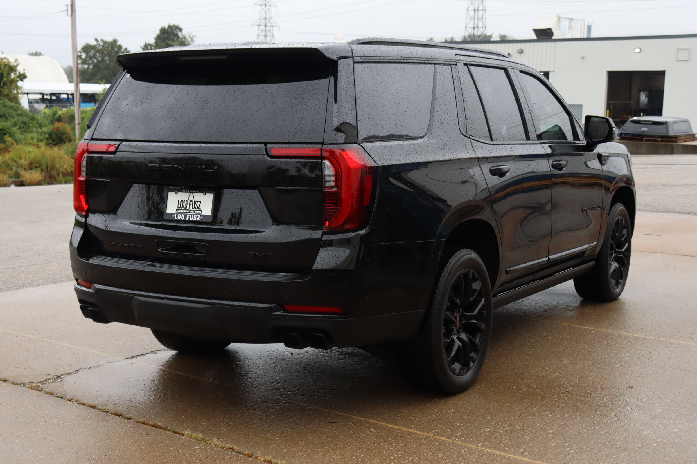 New 2026 GMC Yukon Denali w/ Sun & Power Step Package AWD/4WD image 7
