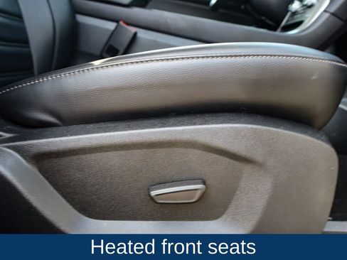 Used 2024 Ford Edge SEL image 16