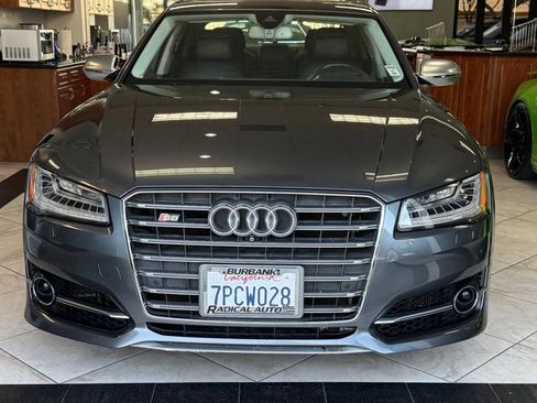 Used 2016 Audi S8 image 2