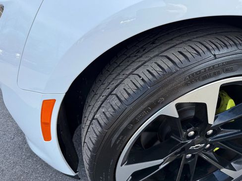 Used 2023 Chevrolet Camaro LT image 12