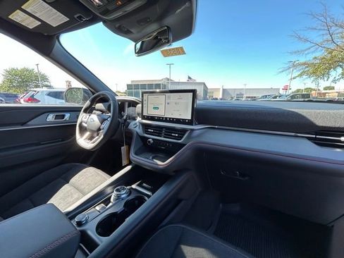 New 2025 Ford Explorer ST image 34