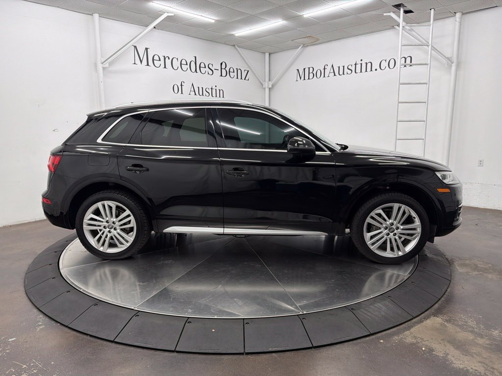 Used 2020 Audi Q5 2.0T Premium Plus w/ Premium Plus Package AWD/4WD image 8