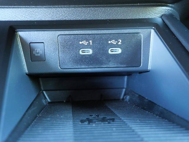 Certified 2025 Nissan Kicks SR AWD/4WD image 22